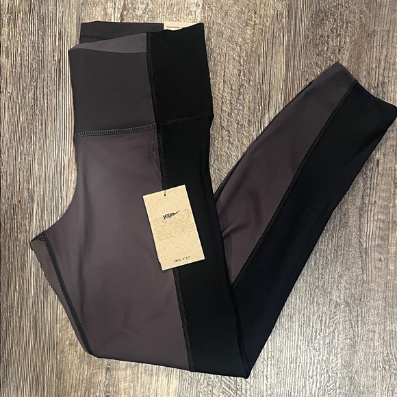 Nike Pants - Nike Yoga Dri-Fit Black and Gray Leggings
